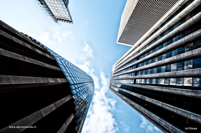 Grattacieli a San francisco visti dal basso