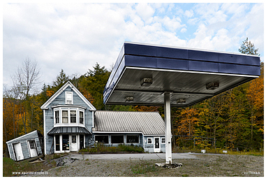 Foto di Stazione di servizio abbandonata nel Vermont, USA