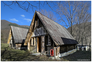 Bungalow in un campeggio abbandonato