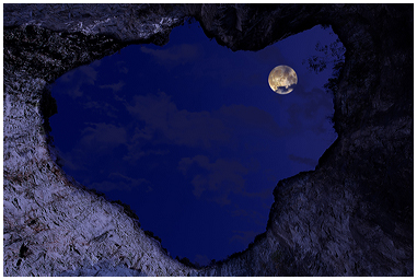 Fotografia del Cementificio di Torano e del buco della luna