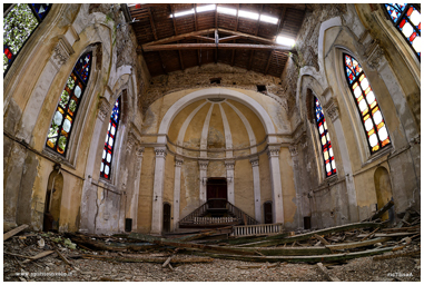 Interno della chiesa degli olandesi a Livorno