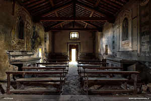 Foto della badia abbandonata di Bovino