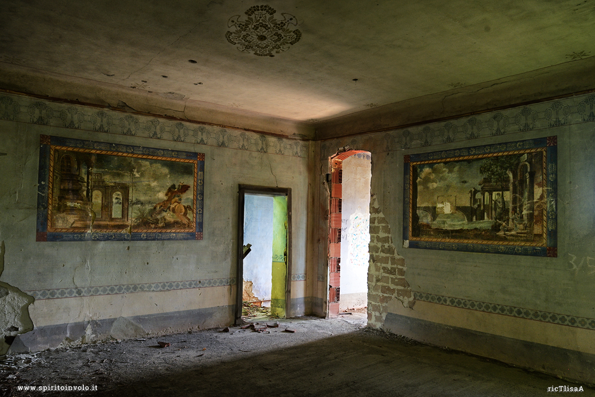 Foto di stanza con affreschi a Bugnano