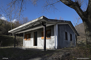 Bungalows abbandonato in un campeggio