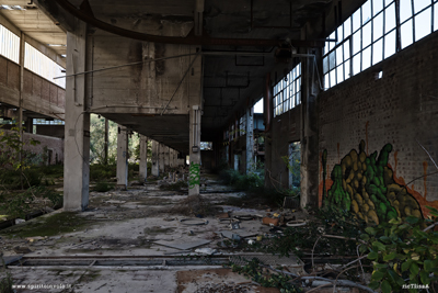 Esterni della fabbrica di ceramica Vaccari