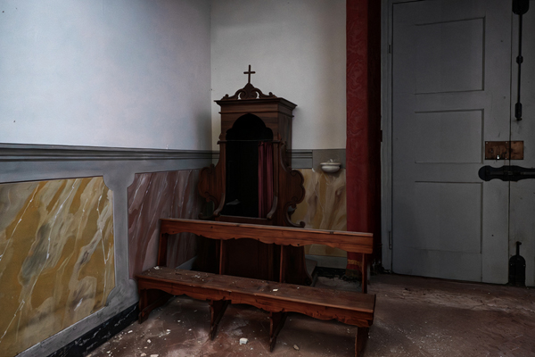 Confessionale della chiesa delle salesie