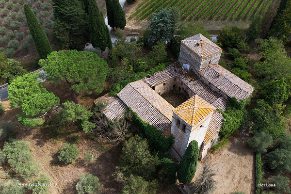 Foto di Chiesa Ricamata