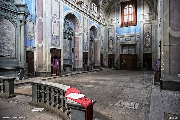 Organo nel Convento dei Santi