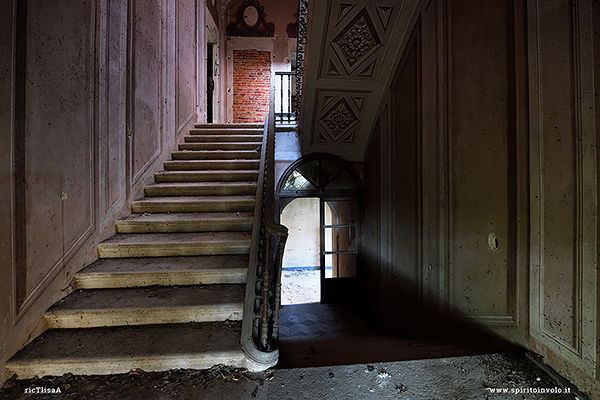 Foto del palazzo dei Conti Morra in Piemonte