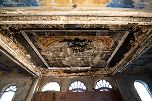 Soffitto affrescato Terme del Corallo