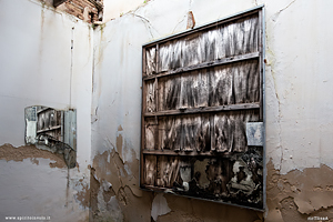 Foto della facciata delle Terme di Sclafani Bagni