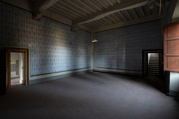 Sala dentro la villa delle suore