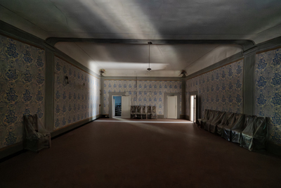 Salone dentro la villa delle suore