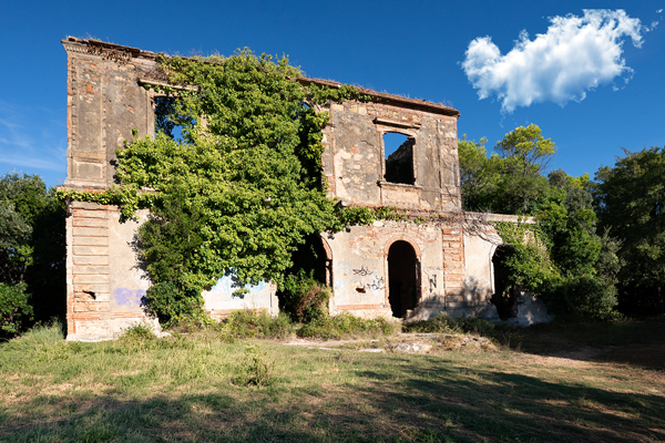 Facciata della Villa del polacco 