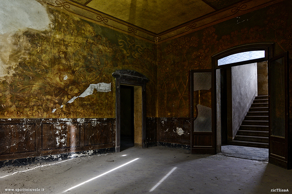 Foto Villa dei Cipressi o delle Sentinelle