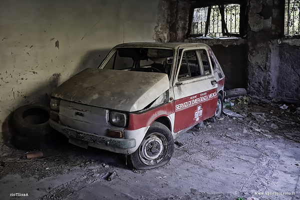 Auto medica nelle cantine di villa Fiori